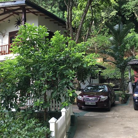 Villa25 Homestay Free Pick Up From The Centre Kandy Exterior foto